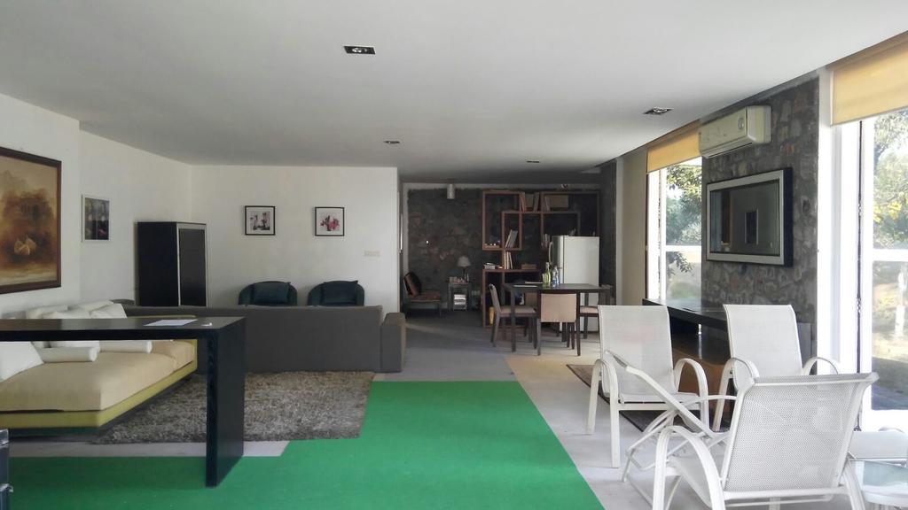Aravli Vista Hotell Gurgaon Exteriör bild
