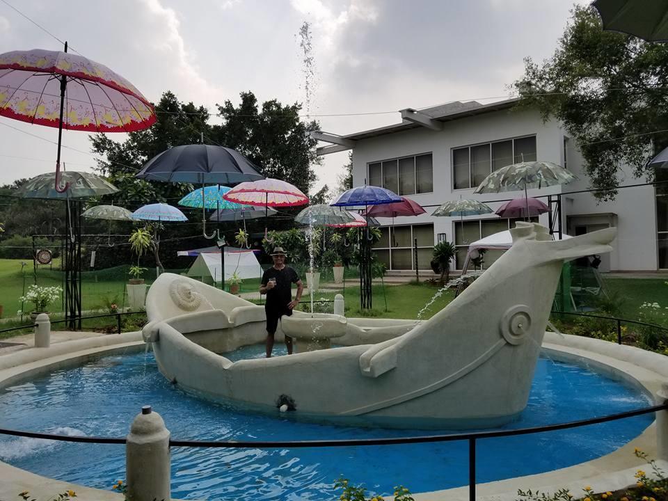Aravli Vista Hotell Gurgaon Rum bild
