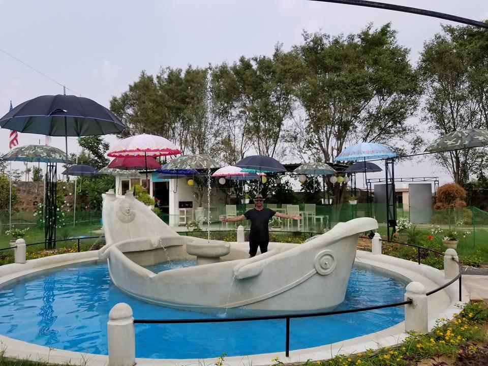 Aravli Vista Hotell Gurgaon Rum bild